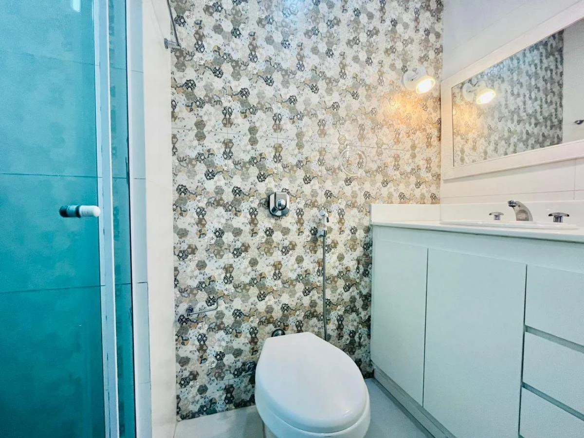 Washing machine in a 2-bedroom apartment, 90 m² — photo 16