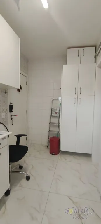 3-bedroom apartment with a separate closed kitchen — photo 33