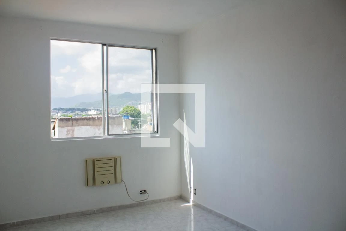 2-bedroom apartment with a private BBQ area — photo 15