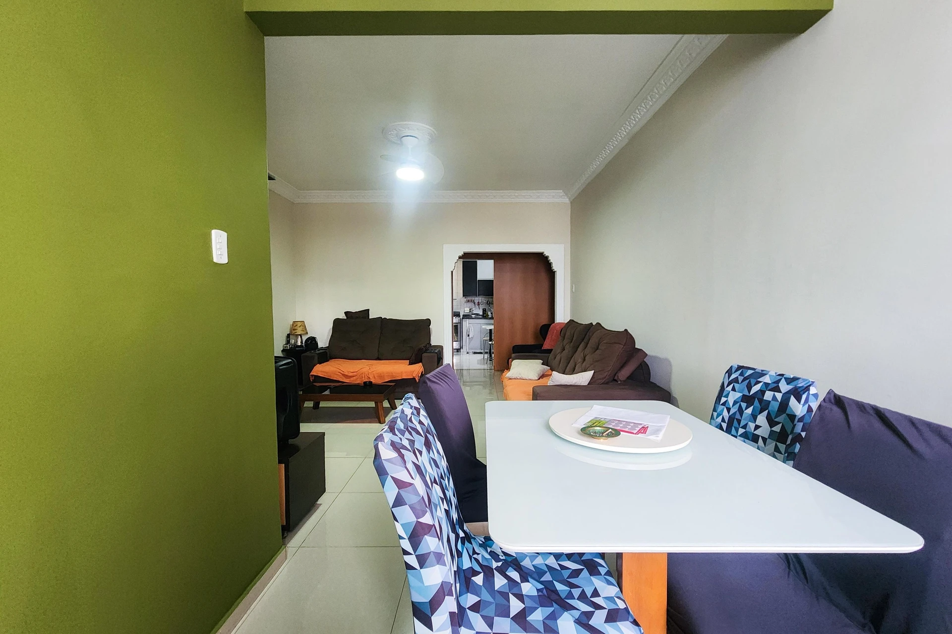 3-bedroom apartment with a bathtub — photo 7