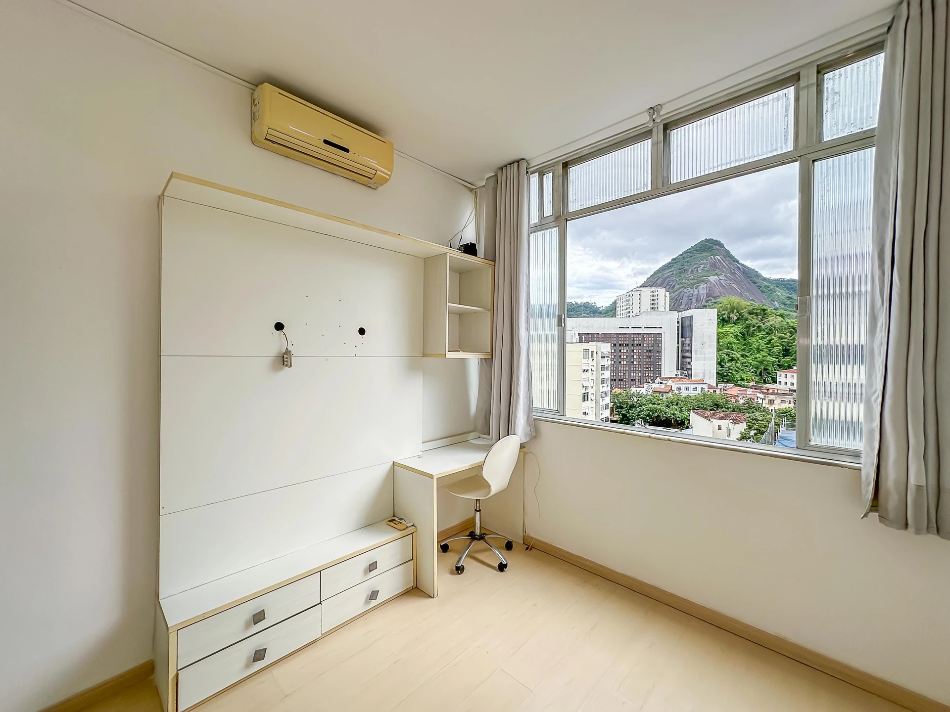 Studio com espaço de home office, Laranjeiras — photo 2
