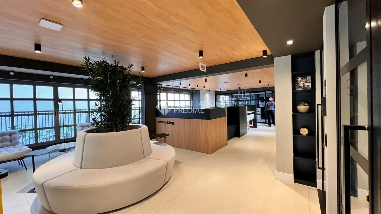 Apartamento amueblado con 2 dormitorios y 2 baños — photo 3
