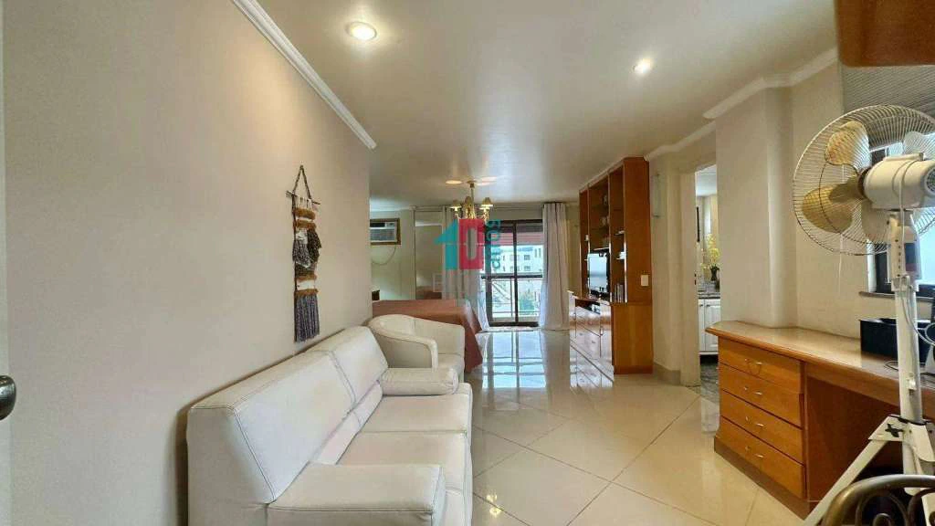 Furnished 3-bedroom apartment with balcony and 3 parking — photo 6