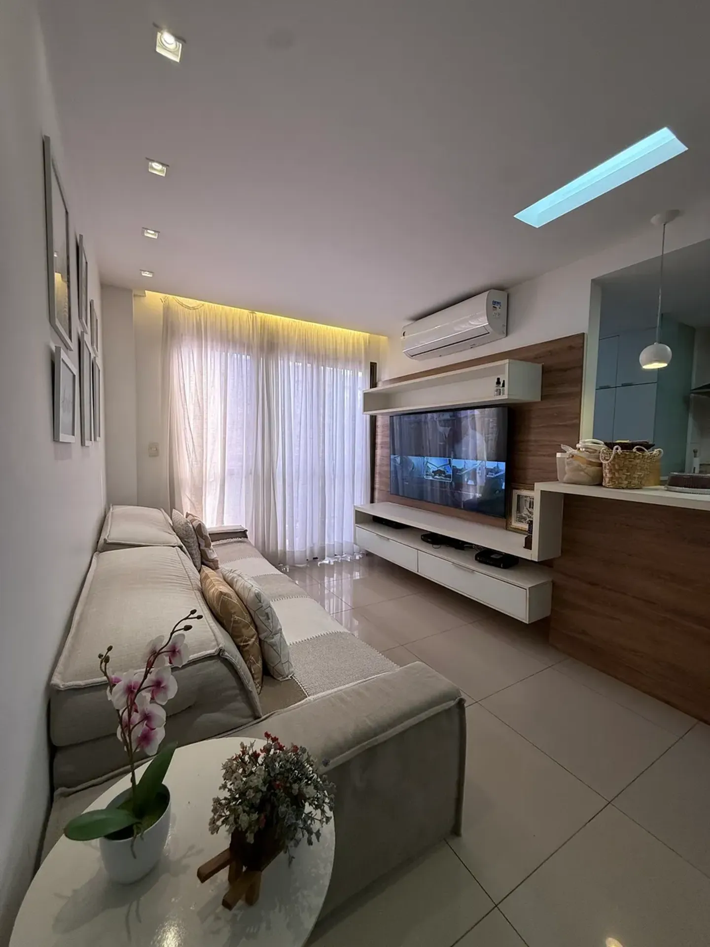 4-bedroom apartment in a building with a sauna — photo 26