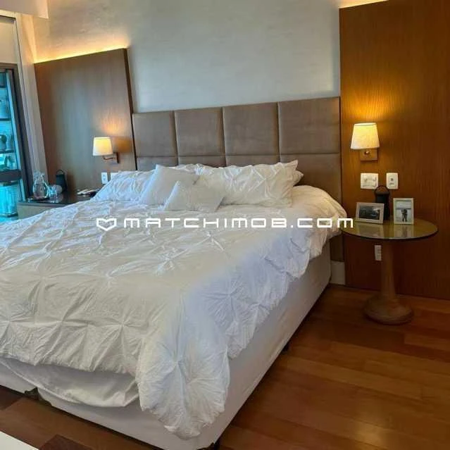 4-bedroom apartment with a bathtub in Rio de Janeiro — photo 4