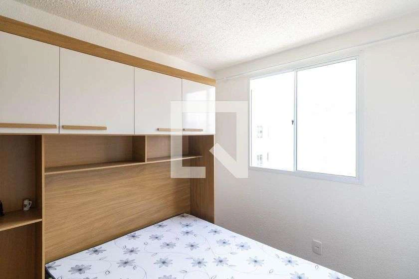 Furnished apartment with 2 bedrooms and an open-plan kitchen — photo 3