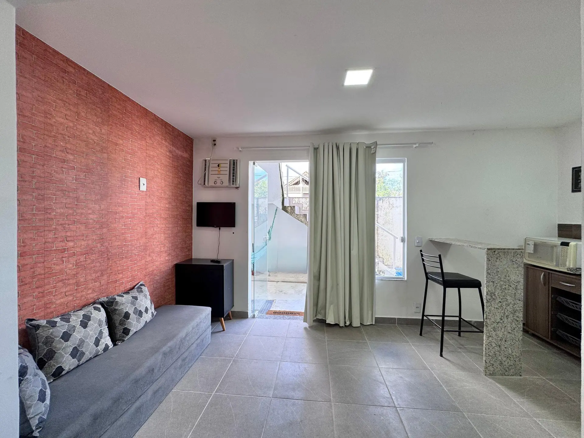 Casa amueblada con 1 dormitorio y jardín privado — photo 5