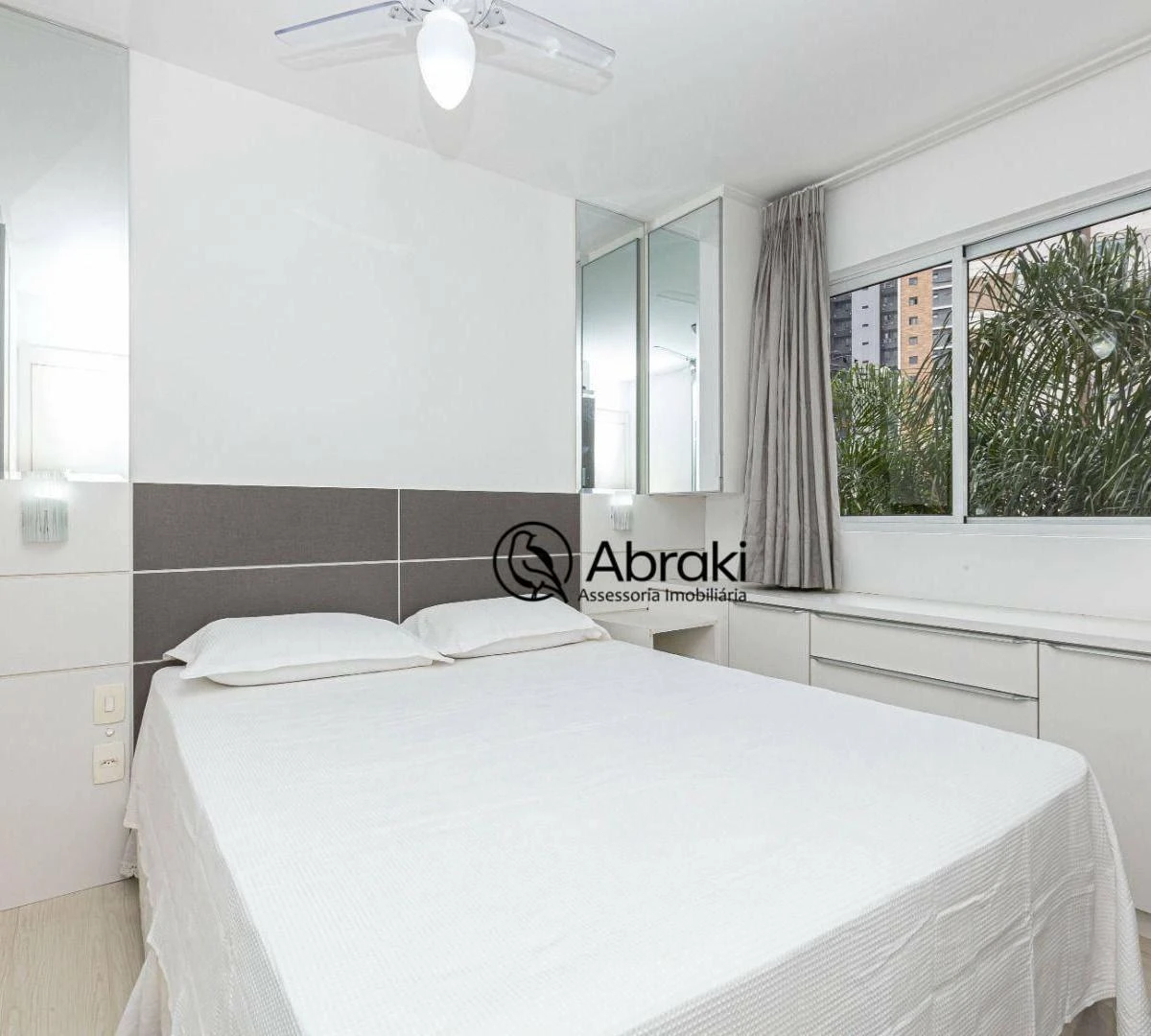 Furnished 59 m² apartment with 2 bedrooms and office — photo 24