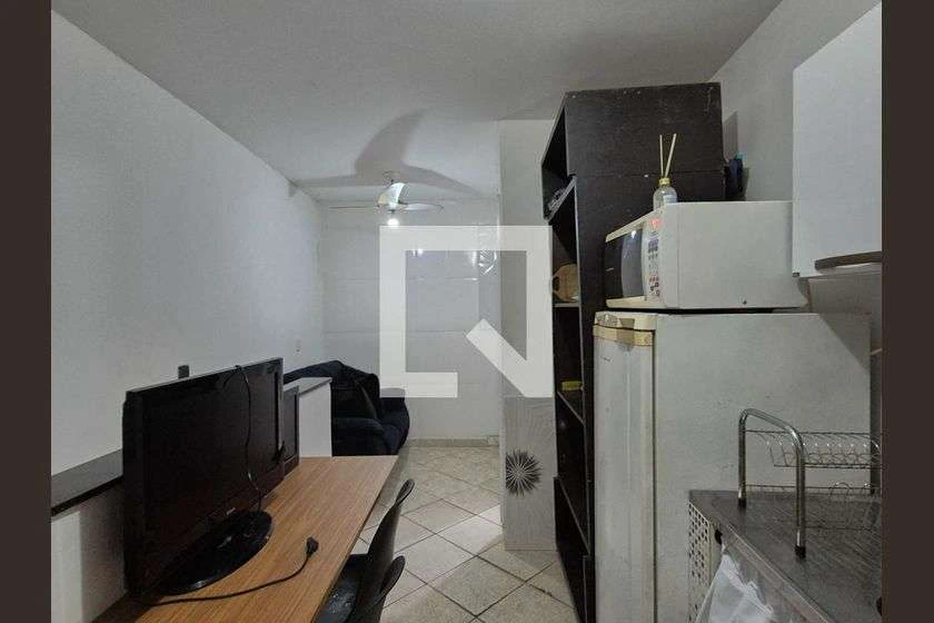 1-bedroom house with 60 m² and laundry area — photo 6