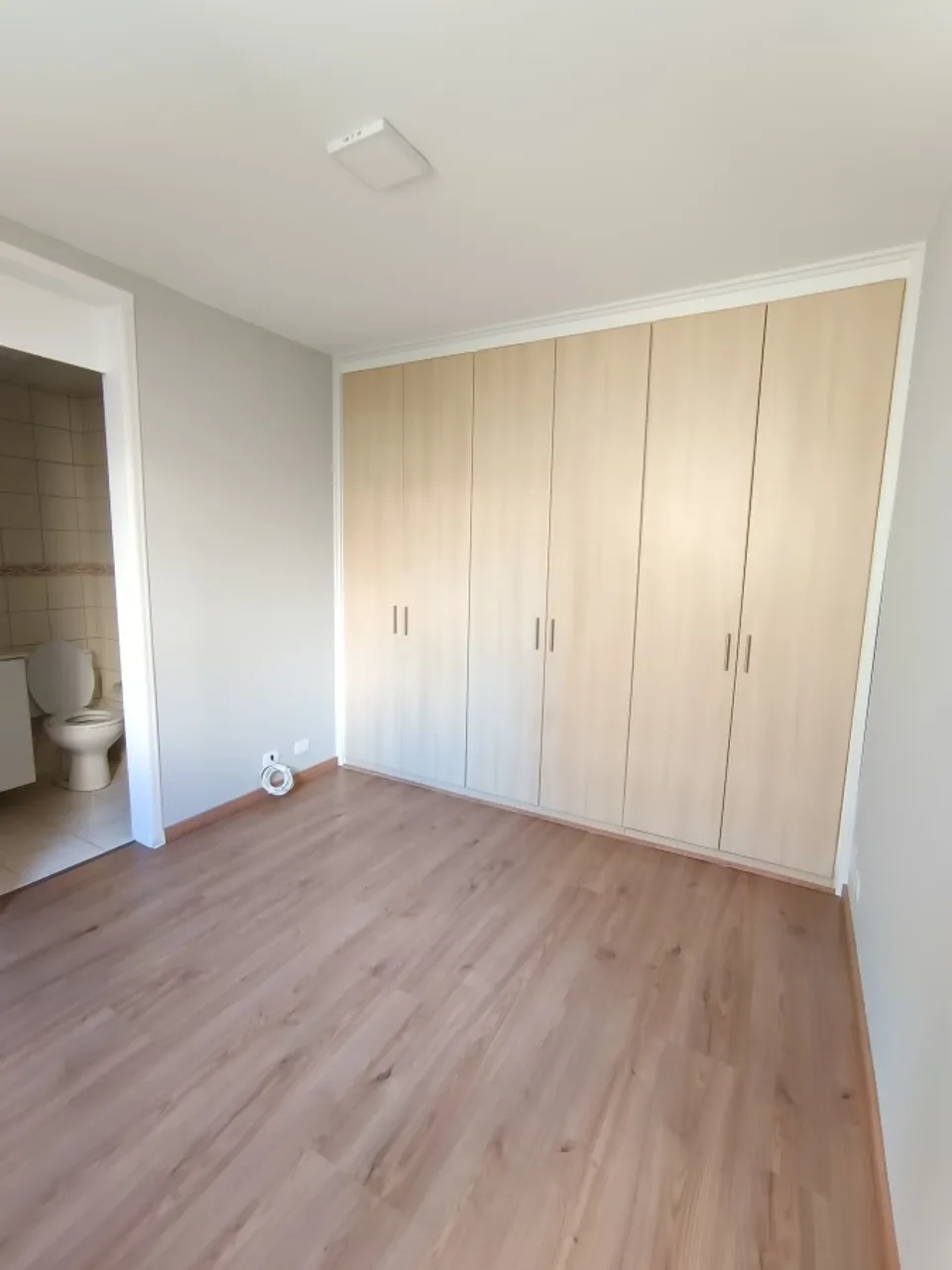 Apartamento de 3 quartos com varanda envidraçada, Capão Raso — photo 13