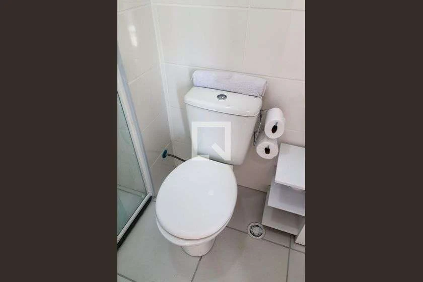 Apartamento sem mobília com 2 quartos e garagem — photo 48