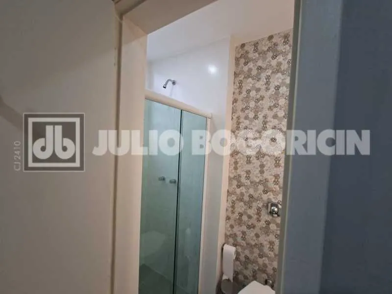 2-bedroom apartment with a washing machine in Rio de Janeiro — photo 23