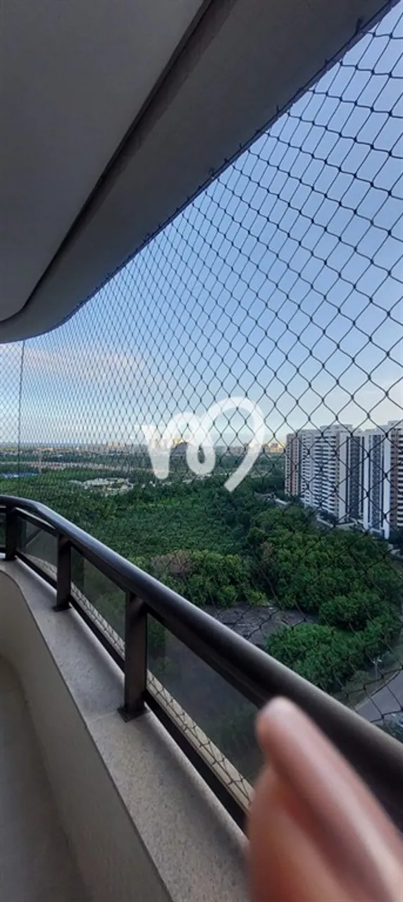 Apartamento com 4 quartos e cozinha fechada — photo 4