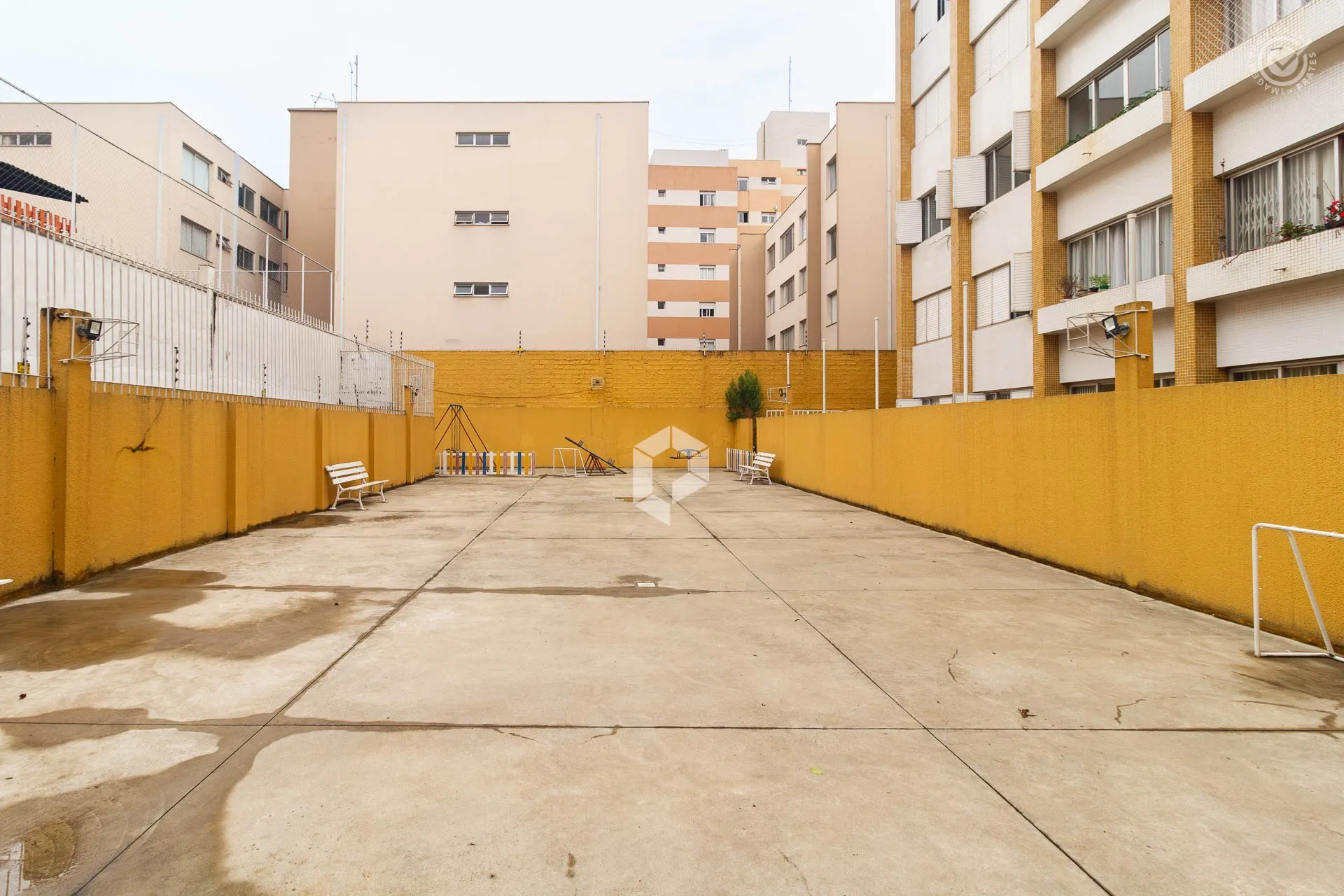 3-bedroom apartment with 2 parking spaces and 130 m² — photo 23
