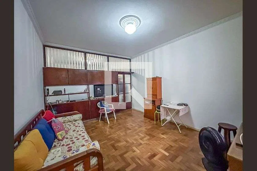 Furnished 1-bedroom apartment with a real workspace corner — photo 8