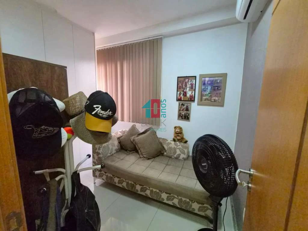 3-bedroom apartment with a washing machine — photo 16