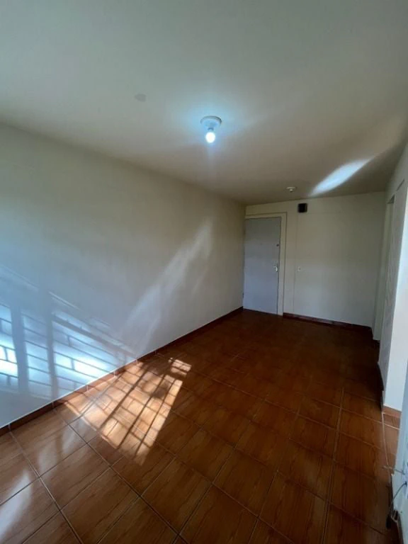 2-bedroom apartment, 50 m², 1 parking spot and 1 bath — photo 5
