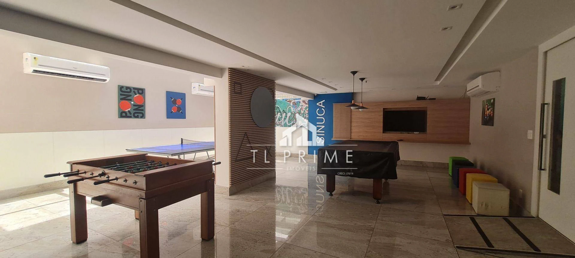 4-bedroom apartment with a private pool — photo 27