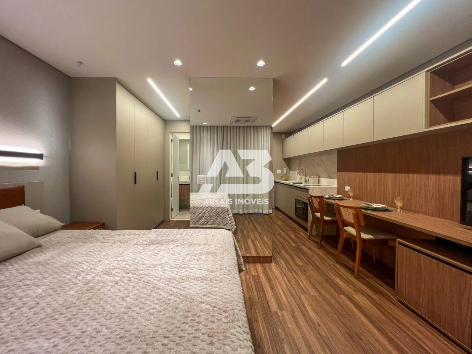 Studio mobiliado com 1 quarto e varanda — photo 3