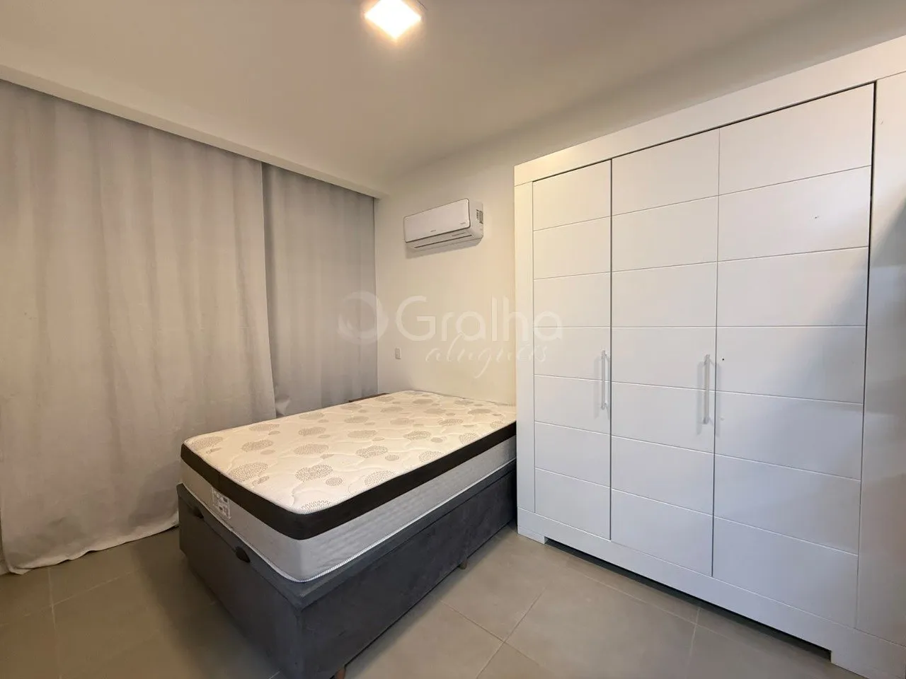 Furnished studio, 33 m², with a washing machine — photo 3