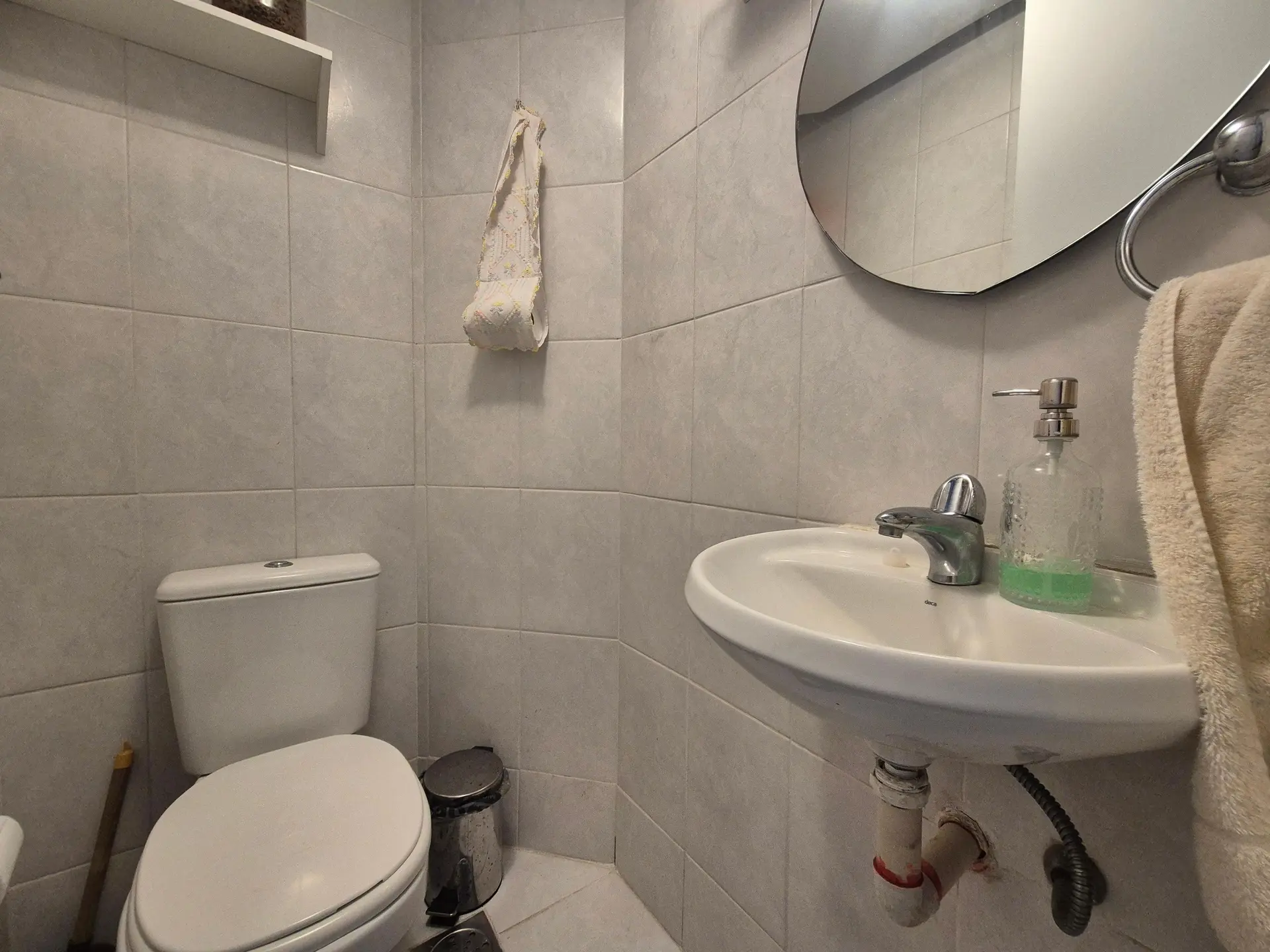 80 m² apartment with a mountain view and a washing machine — photo 31