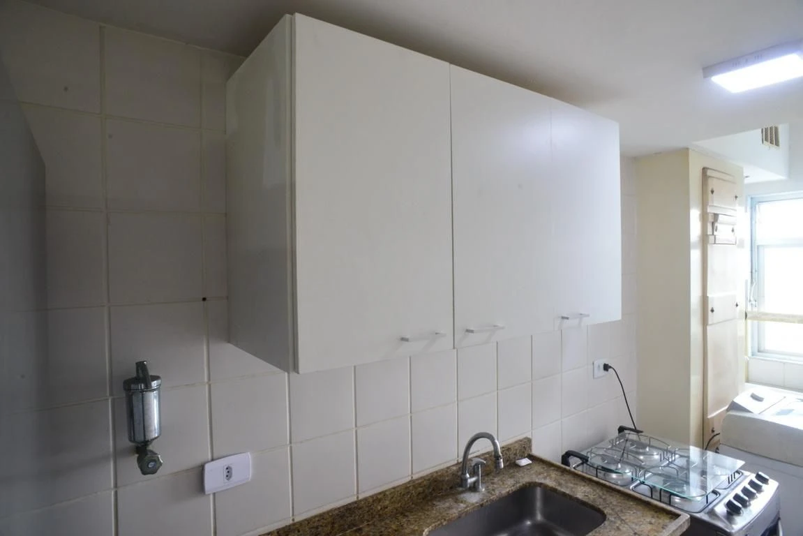 Furnished 2-bedroom apartment with a balcony — photo 20