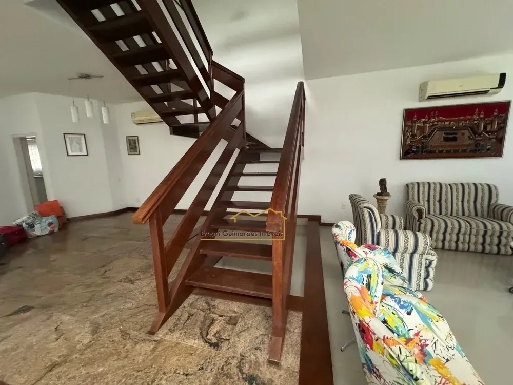 6-bedroom house with a mountain view in Rio de Janeiro — photo 50