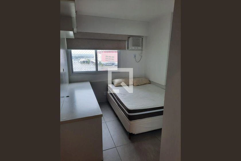 90 m² furnished apartment with 3 bedrooms and 2 baths — photo 3
