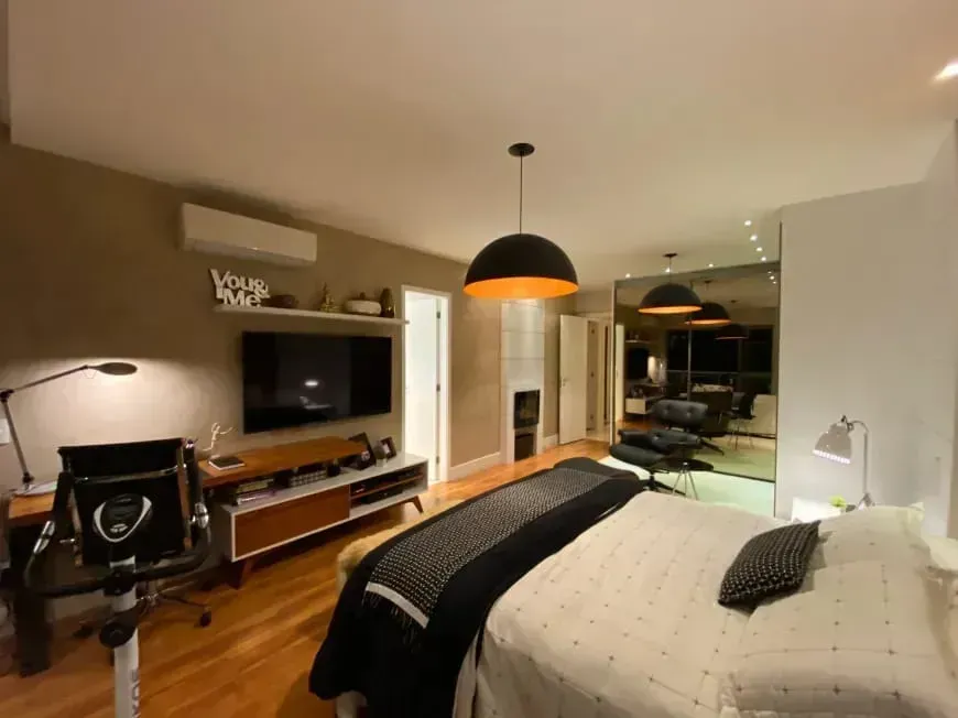 Furnished apartment with 4 bedrooms and an open kitchen — photo 6