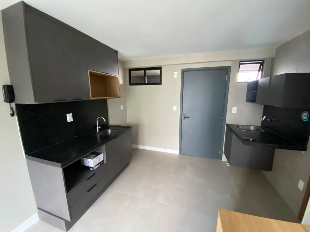 Furnished 47 m² apartment with 2 suites and 2 parking spots — photo 7