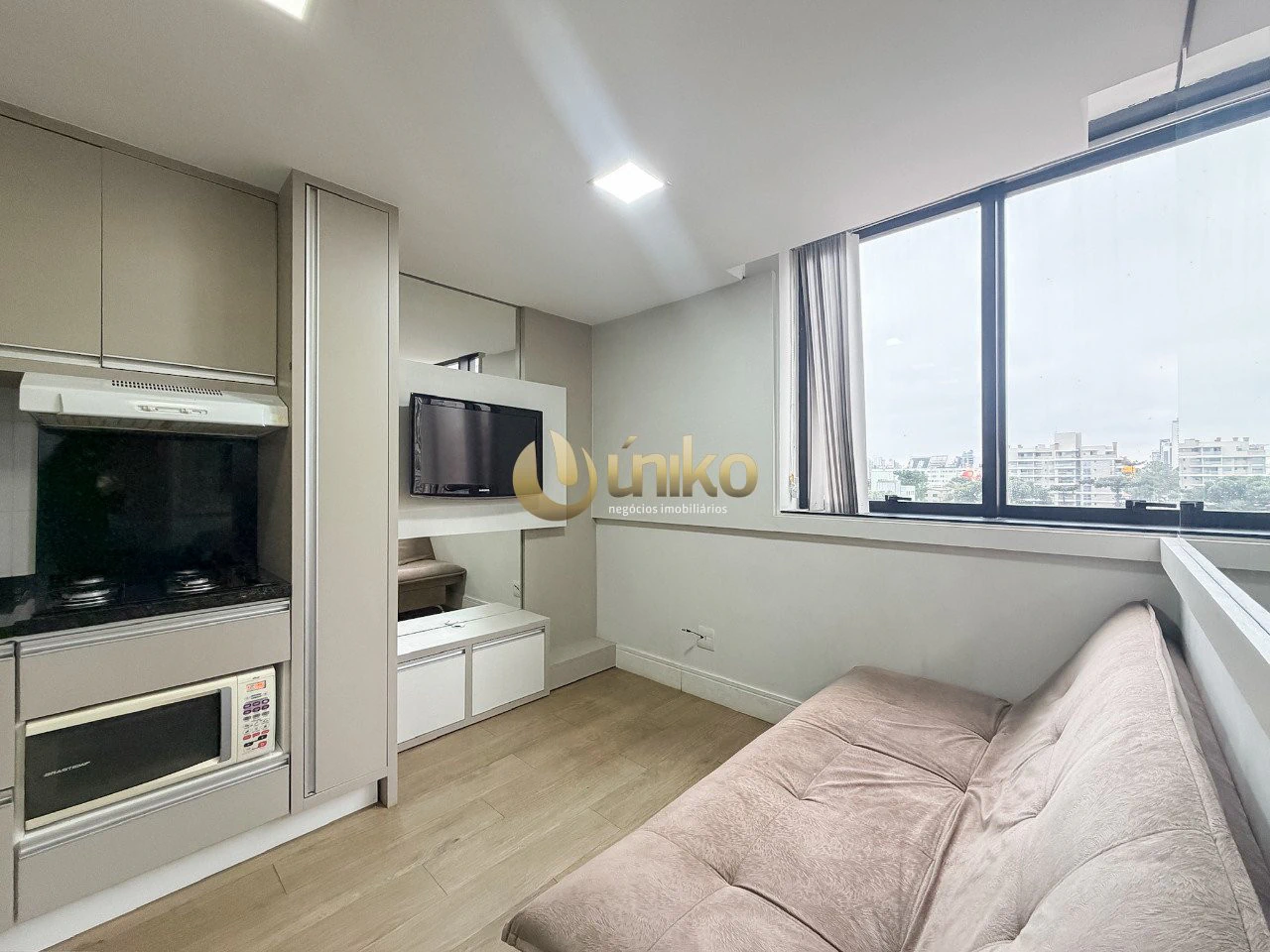 Apartamento mobiliado de 1 quarto com cozinha aberta — photo 17