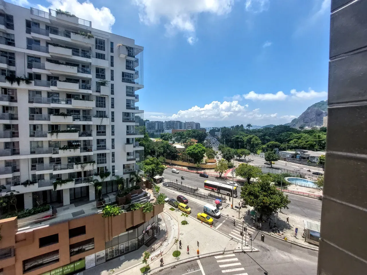 Apto loft com mezanino e cozinha compacta — photo 9