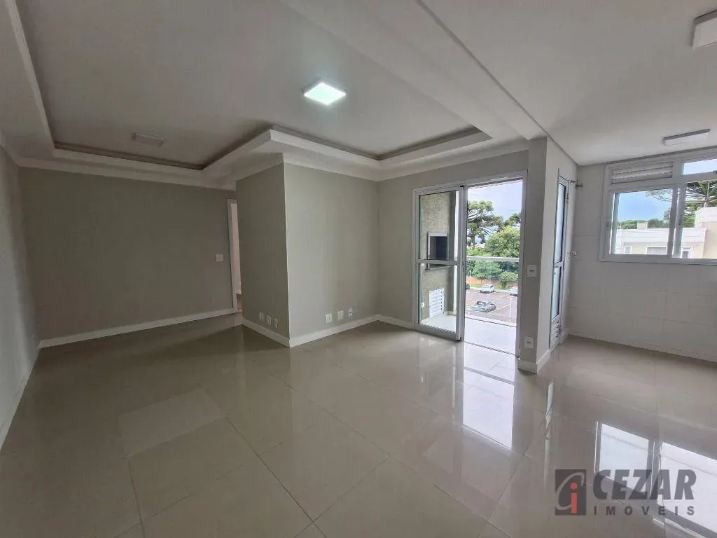 2-bedroom apartment with suite and 2 bathrooms — photo 2