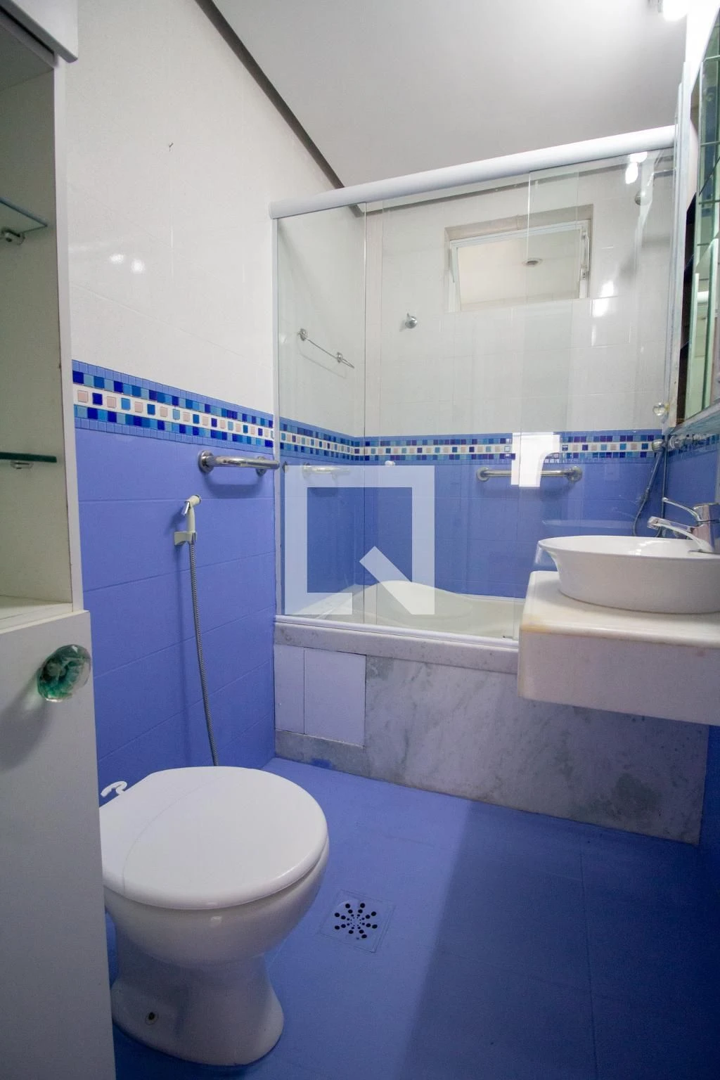 Apartamento sem mobília com 3 quartos e 5 banheiros — photo 38