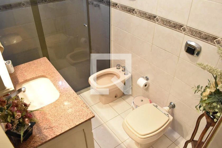 3-bedroom apartment with a home office in Curitiba — photo 29
