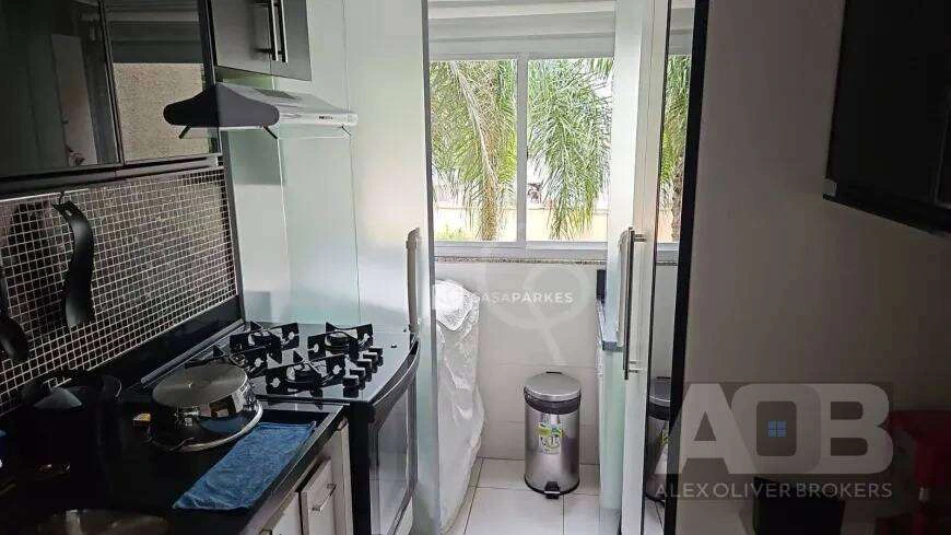 Apartamento mobiliado com 2 quartos e 2 banheiros — photo 3