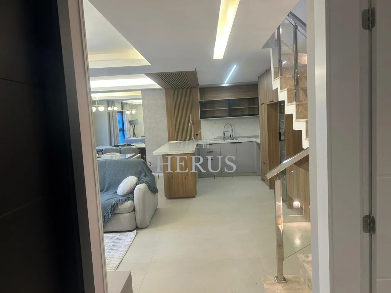 Casa mobiliada em condomínio com 3 suítes e 191 m² — photo 3