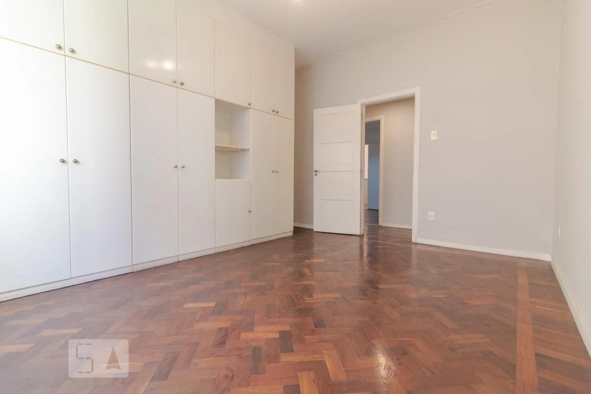 Apartment, 200 m², with a bathtub — photo 3