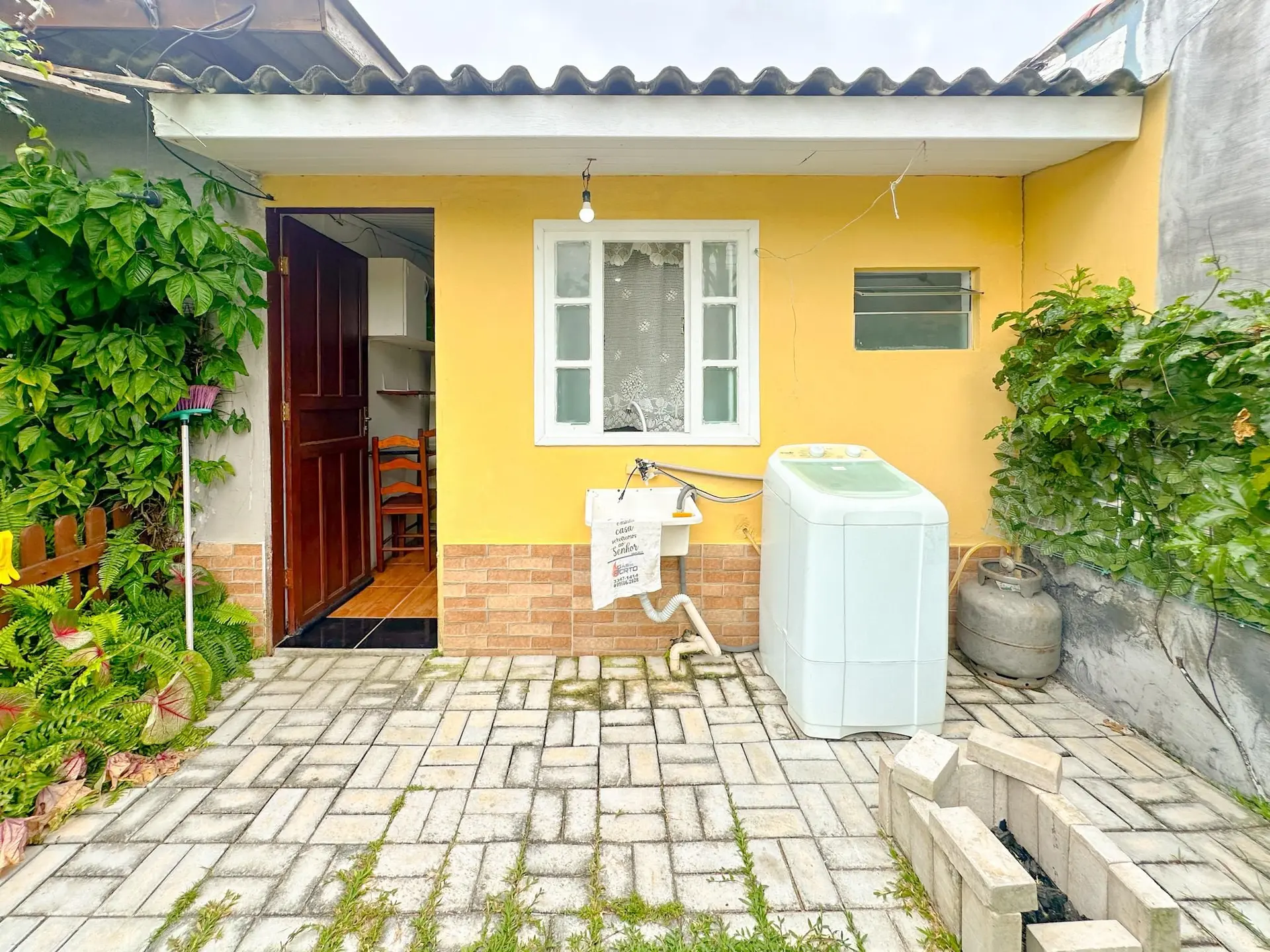 Washing machine in a one-bedroom apartment, 30 m² — photo 21