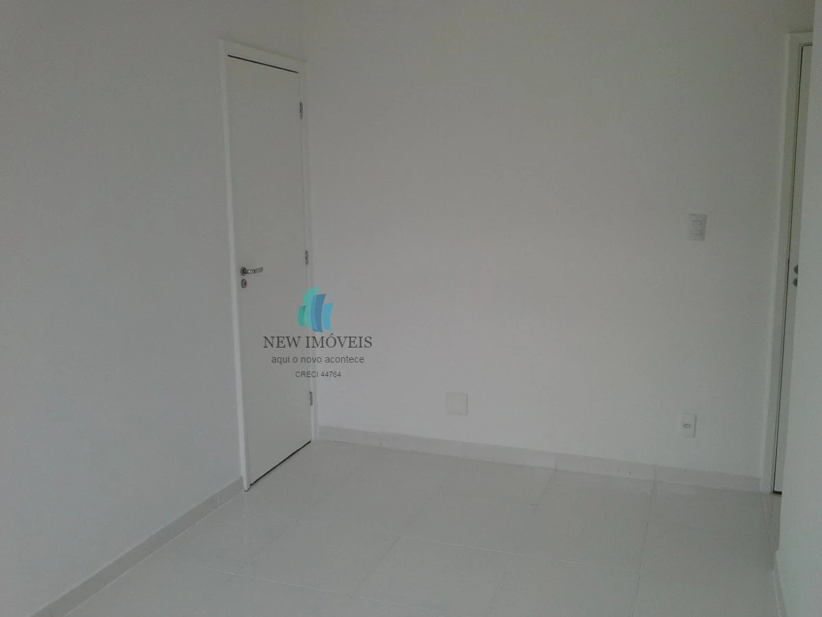 53 m² 2-bedroom apartment with tile flooring and 2 baths — photo 3