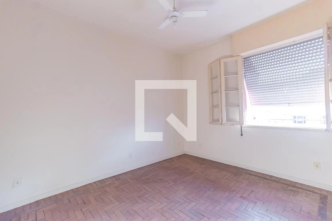 1-bedroom apartment with a private barbecue spot — photo 3