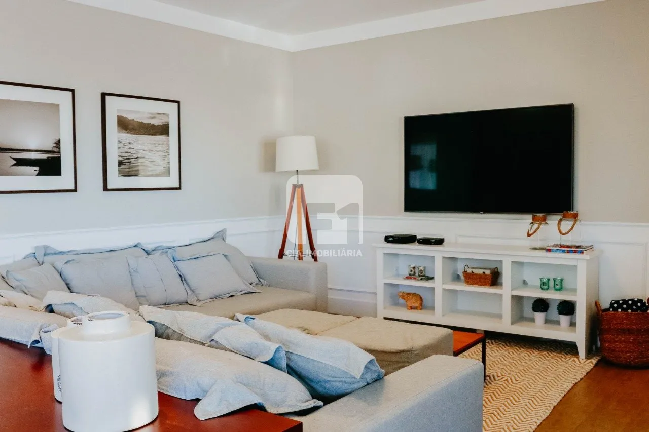 3-bedroom apartment with a private pool in Florianópolis — photo 69