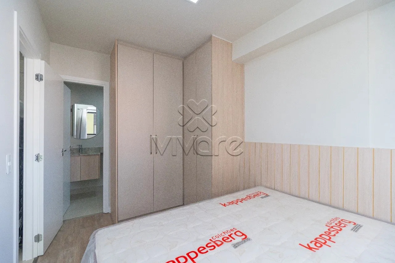 Furnished 1-bedroom apartment with open-plan kitchen — photo 11