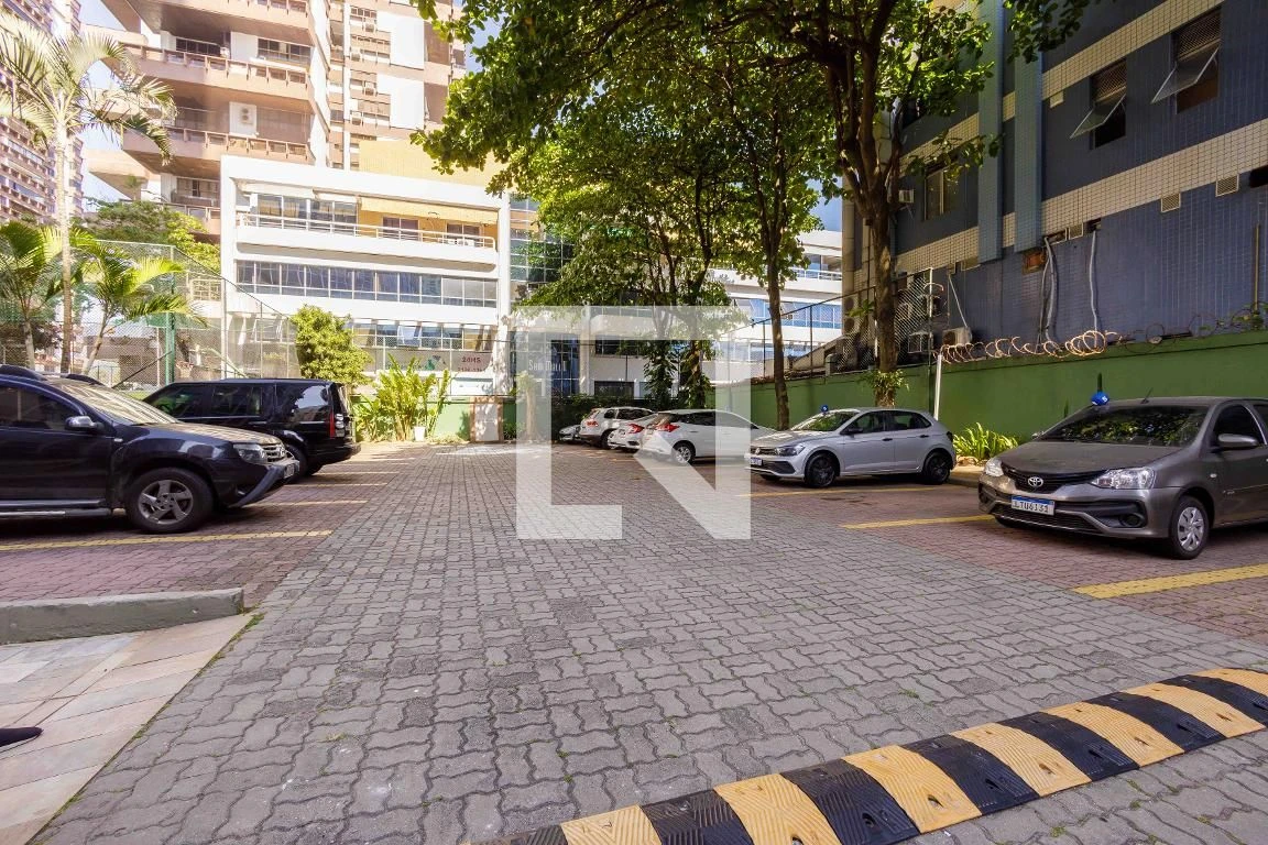2 quartos e jacuzzi: apartamento de 92 m² — photo 18