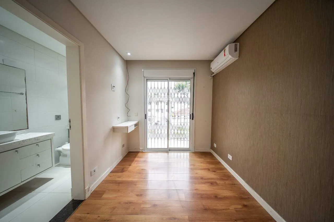 Casa com piscina, jardim e 4 quartos — photo 38