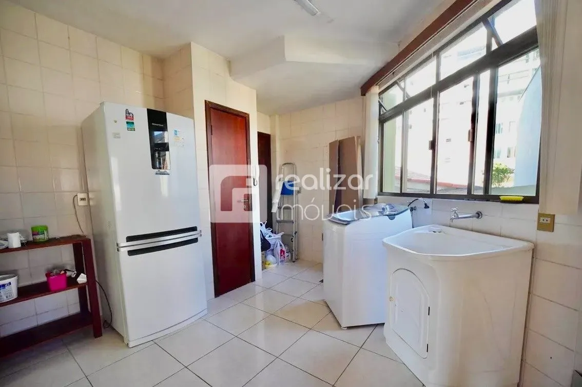 Apartamento de 3 dormitorios con balcón y 100 m² — photo 26