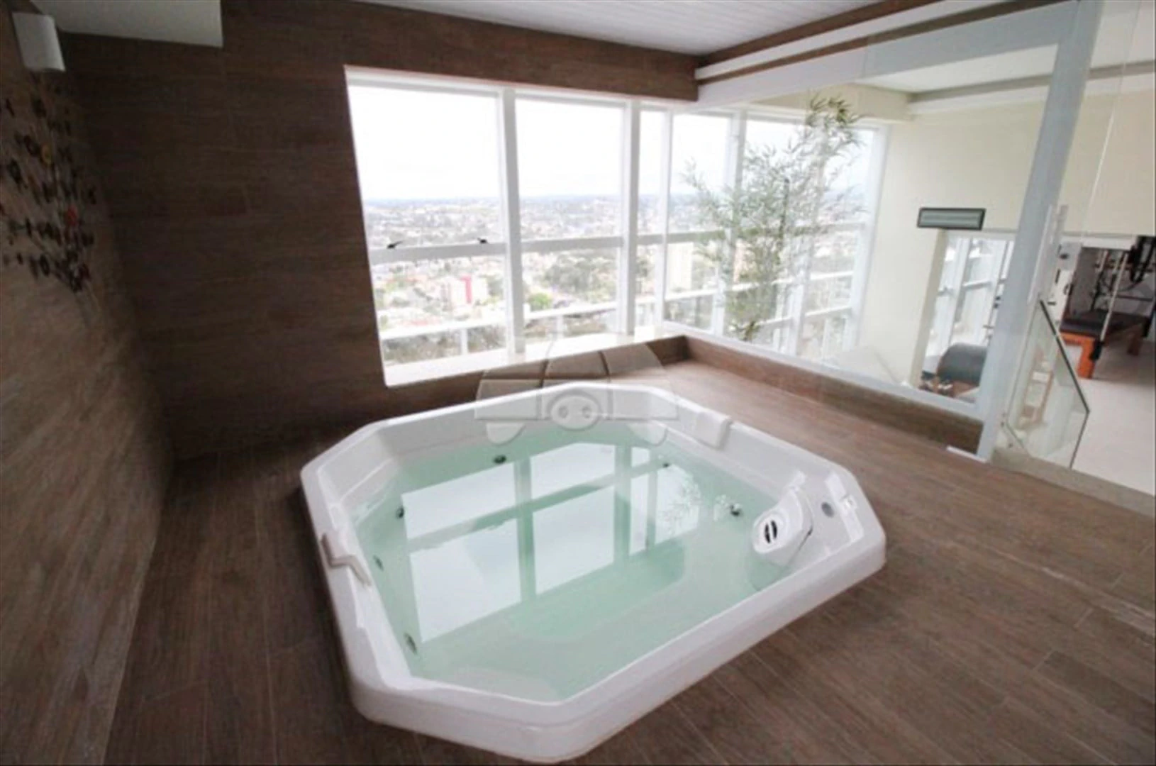 Apartamento mobiliado, 50 m², com janelas do piso ao teto — photo 21