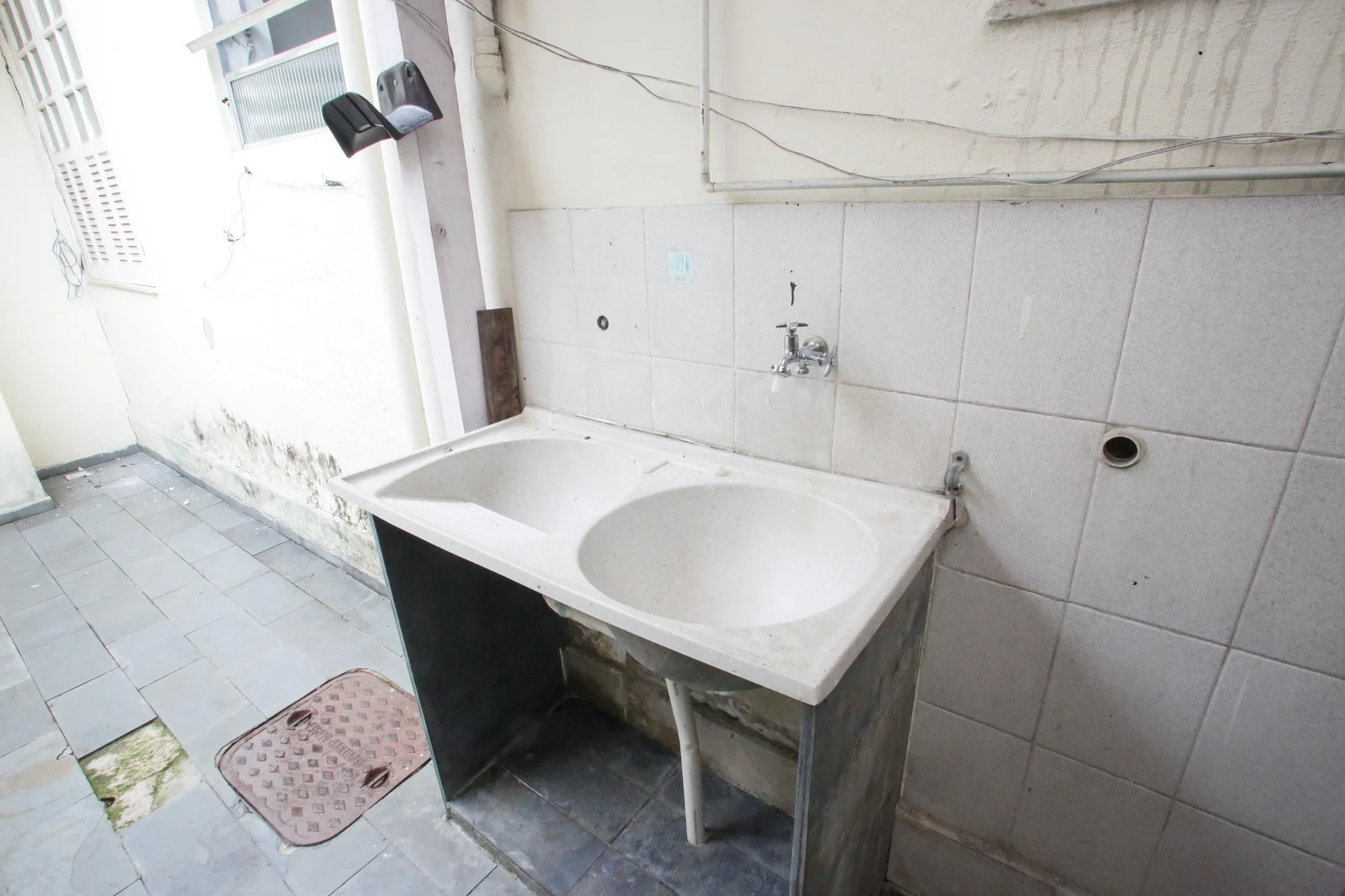 2-bedroom apartment with 2 bathrooms and no parking — photo 17