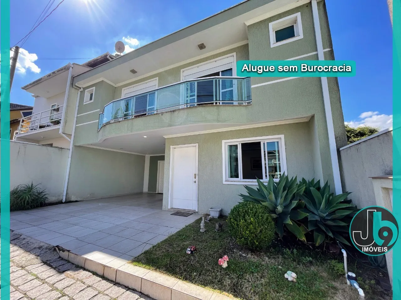 360 m² townhouse with 3 en-suite bedrooms and parking — photo 55