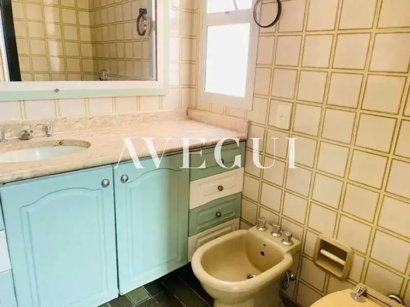Apartamento com 4 quartos e 5 banheiros e varanda — photo 7